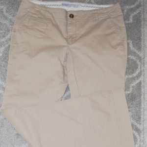 Old Navy Khaki pants size 8